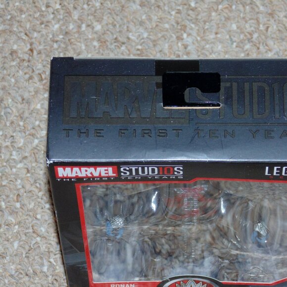 2017 Hasbro Marvel Legends Marvel Studios: The First Ten Years 6" Ronan MIB New - Picture 7 of 10